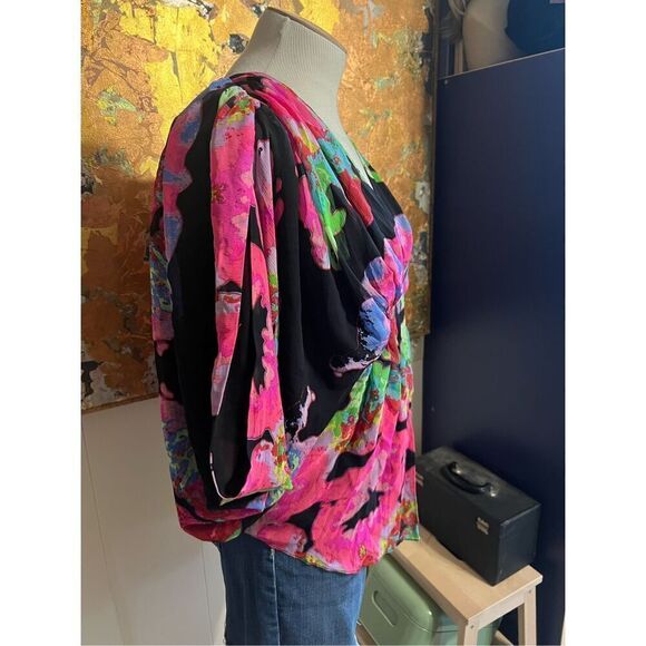 Stunning Mara Hoffman Neon Bright Silk Butterfly Style Blouse Size 6 - Picture 3 of 10